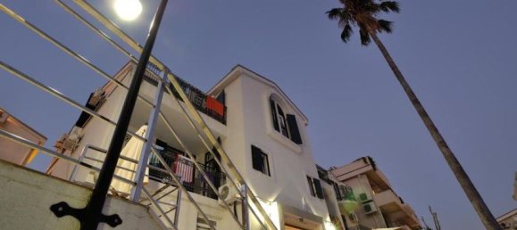 25 bedrooms Land in Budva, Montenegro No. 164 7