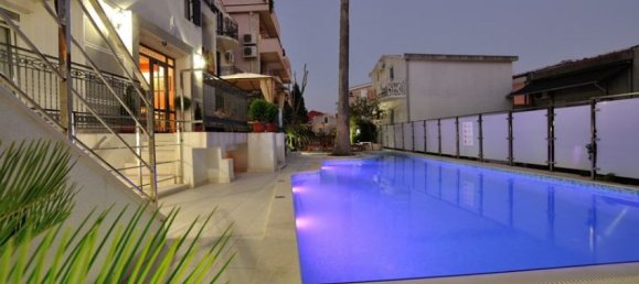 25 bedrooms Land in Budva, Montenegro No. 164 4