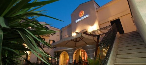 25 bedrooms Land in Budva, Montenegro No. 164 2