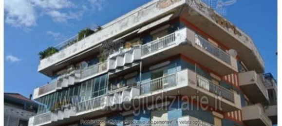 Gewerbliche Immobilie in Pescara, Italy 178m², Nr. 308951 2