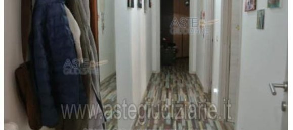 Gewerbliche Immobilie in Pescara, Italy 178m², Nr. 308951 3