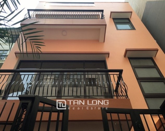 5 bedrooms House in Tay Ho, Vietnam No. 2665