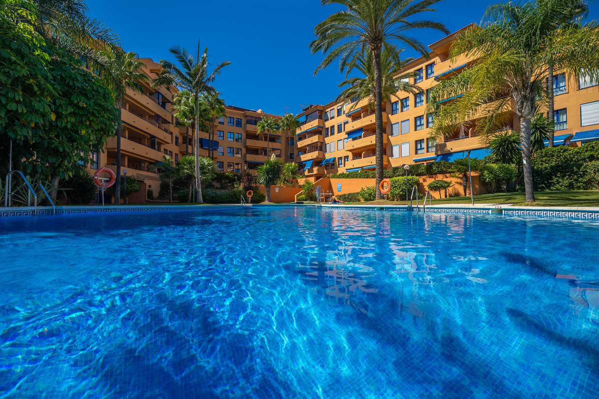 Penthouse T2 em Manilva, Spain N.º 203221