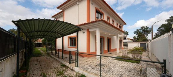 10 bedrooms Villa in Seixal, Portugal No. 110285 14