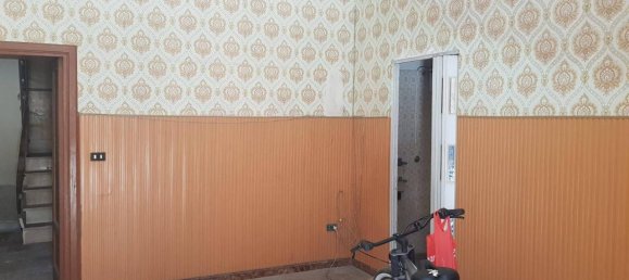 5 rooms House in Cimitile, Italy No. 23893 16