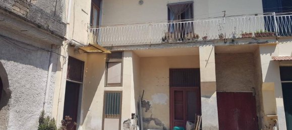 5 rooms House in Cimitile, Italy No. 23893 39