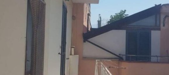 5 rooms House in Cimitile, Italy No. 23893 12