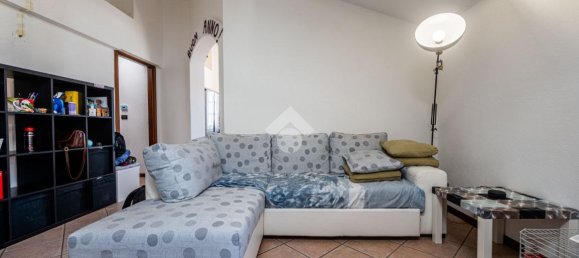 4-salle Appartement à Busca, Italy No. 21829 7