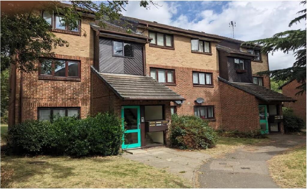 1 bedroom Apartment in Wanstead, United Kingdom No. 4628
