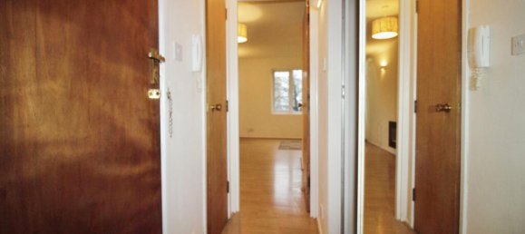 1 bedroom Apartment in Wanstead, United Kingdom No. 4628 5