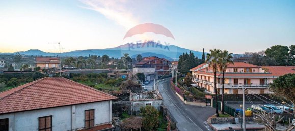 Apartamento de 2 dormitorios en Acireale, Italy No. 133140 2