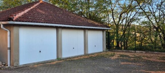 2 bedrooms Apartment in Forbach, France No. 51528 4