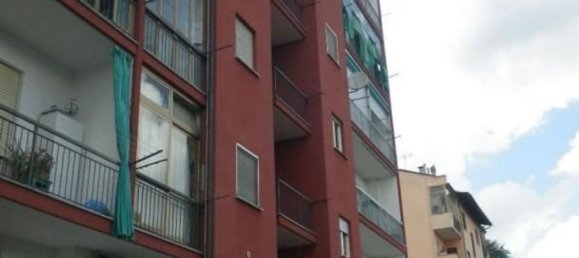 3-salle Appartement à Chivasso, Italy No. 214715 2