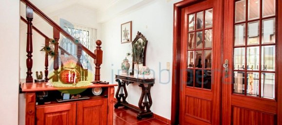 5 bedrooms House in Albufeira, Portugal No. 107790 2