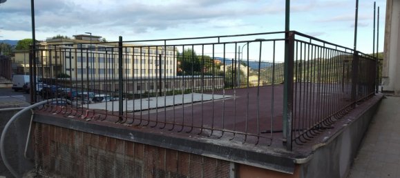 53m² Commercial property in Catanzaro, Italy No. 91650 3