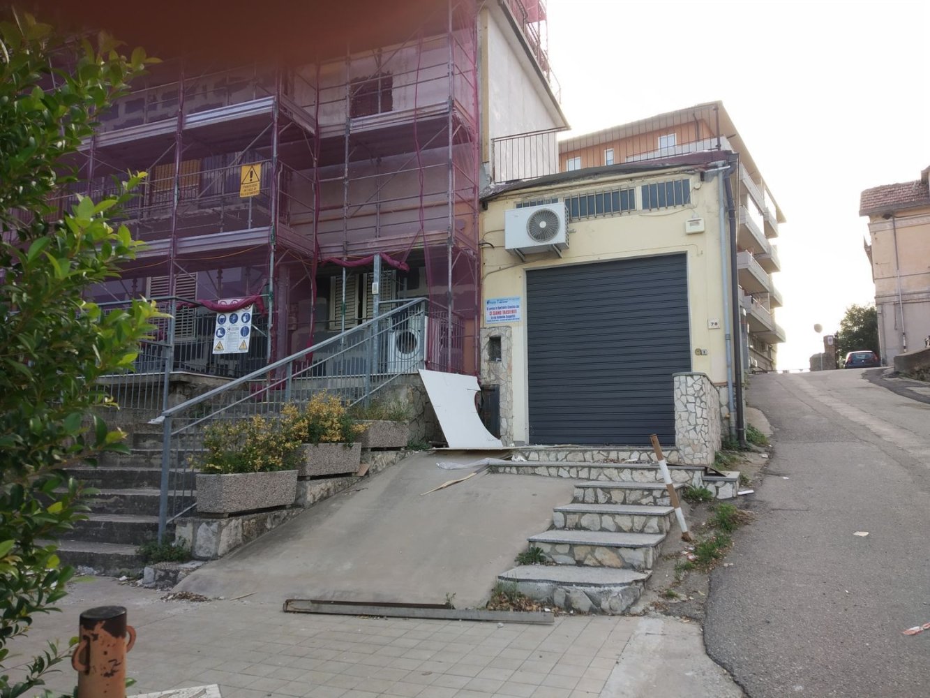53m² Commercial property in Catanzaro, Italy No. 91650