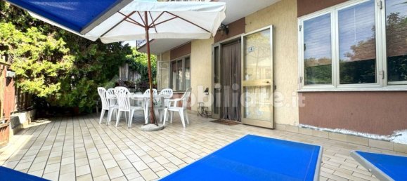 4 bedrooms House in Verona, Italy No. 370400 3