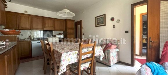 4 bedrooms House in Verona, Italy No. 370400 6