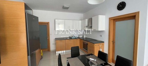 2 bedrooms Apartment in Sliema, Malta No. 5243 2