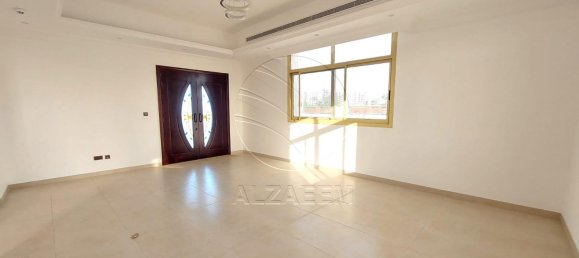Villa T5 em Khalifa City, UAE N.º 29506 22