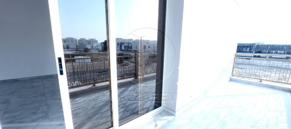 Villa T5 em Khalifa City, UAE N.º 29506 18