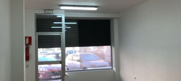 Propriété commerciale à Madrid, Spain 61m² No. 116515 10