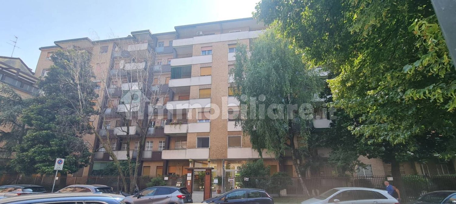 1 bedroom Apartment in Milan, Italy No. 374350