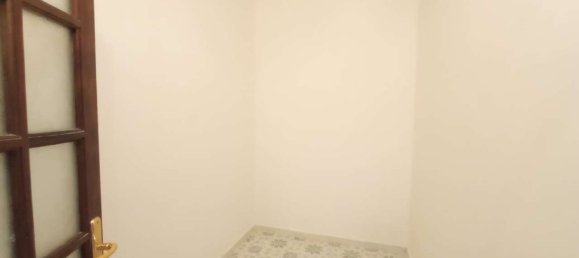 6-Zimmer Wohnung in Palermo, Italy, Nr. 46066 22