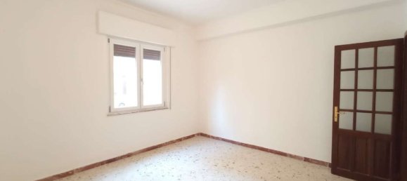 6-Zimmer Wohnung in Palermo, Italy, Nr. 46066 4