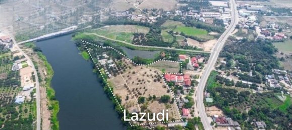  Commercial property in Chom Thong, Thailand No. 14192 2