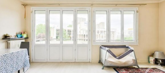 3 Schlafzimmer Wohnung in La Courneuve, France, Nr. 313689 6