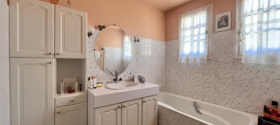 Villa de 4 dormitorios en Allan, France No. 300883 10