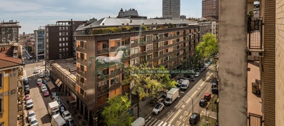 4 bedrooms Apartment in Milan, Italy No. 291808 6