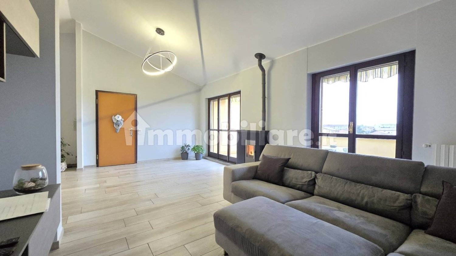 Квартира с 2 спальнями в Пиццигеттоне, Италия № 167536