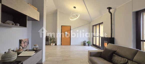 Квартира с 2 спальнями в Пиццигеттоне, Италия № 167536 2