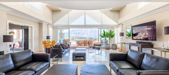 5 bedrooms Penthouse in Marbella, Spain No. 34195 5