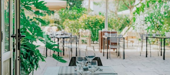 18 bedrooms Hotel in Forte dei Marmi, Italy No. 210031 13