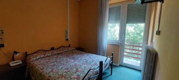 1100m² Building in Foligno, Italy No. 372467 8