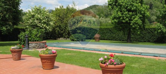 4 chambres Villa à Barga, Italy No. 53005 46