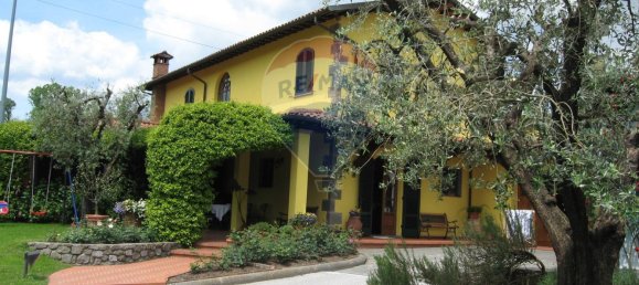 4 chambres Villa à Barga, Italy No. 53005 10