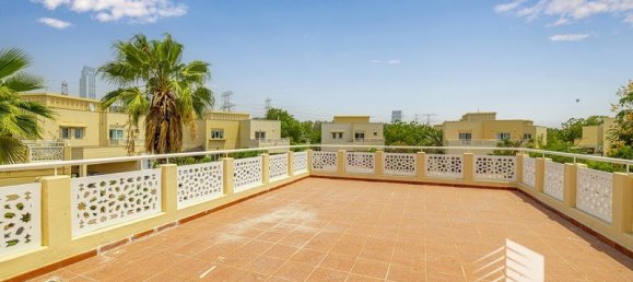 3 bedrooms Villa in Meadows, UAE No. 9180 16