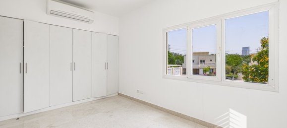 3 bedrooms Villa in Meadows, UAE No. 9180 19