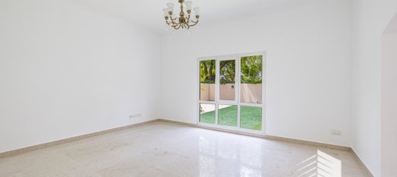 3 bedrooms Villa in Meadows, UAE No. 9180 6