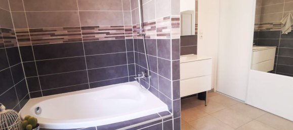 3 bedrooms Townhouse in Villemur-sur-Tarn, France No. 285198 7