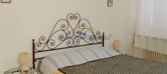 3 rooms Apartment in Florence, Italy No. 271675 26