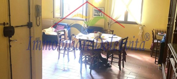 3 rooms Apartment in Florence, Italy No. 271675 25