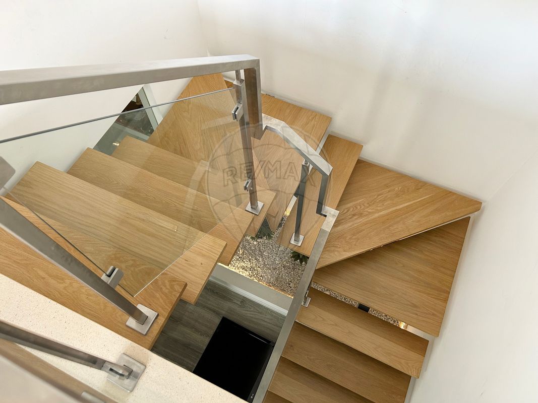 3 bedrooms House in Seixal, Portugal No. 188829