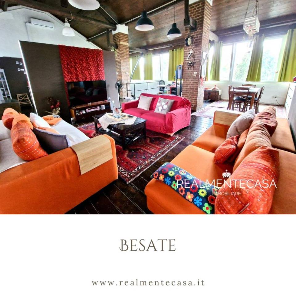 Villa de 4 habitaciónes en Besate, Italy No. 152376