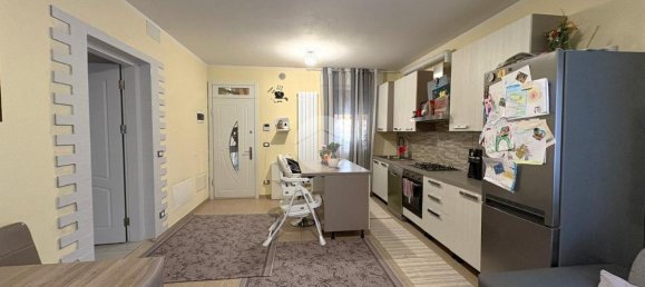 Вилла с 3 комнатами в Вигонца, Италия № 7630 9