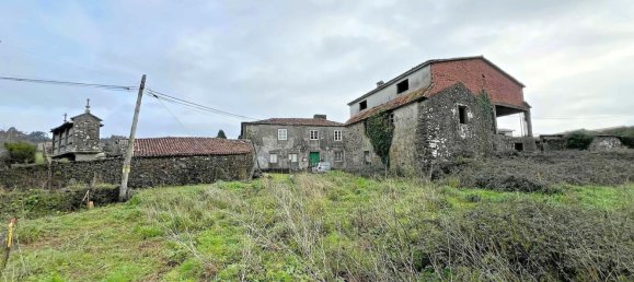 370m² Land in A Coruna, Spain No. 34106 18